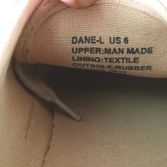 BEBE SPORTS Rose Gold Sneakers, size 6 - Picture 7 of 7